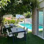 Modern Beachside Townhouse W/ Private Pool