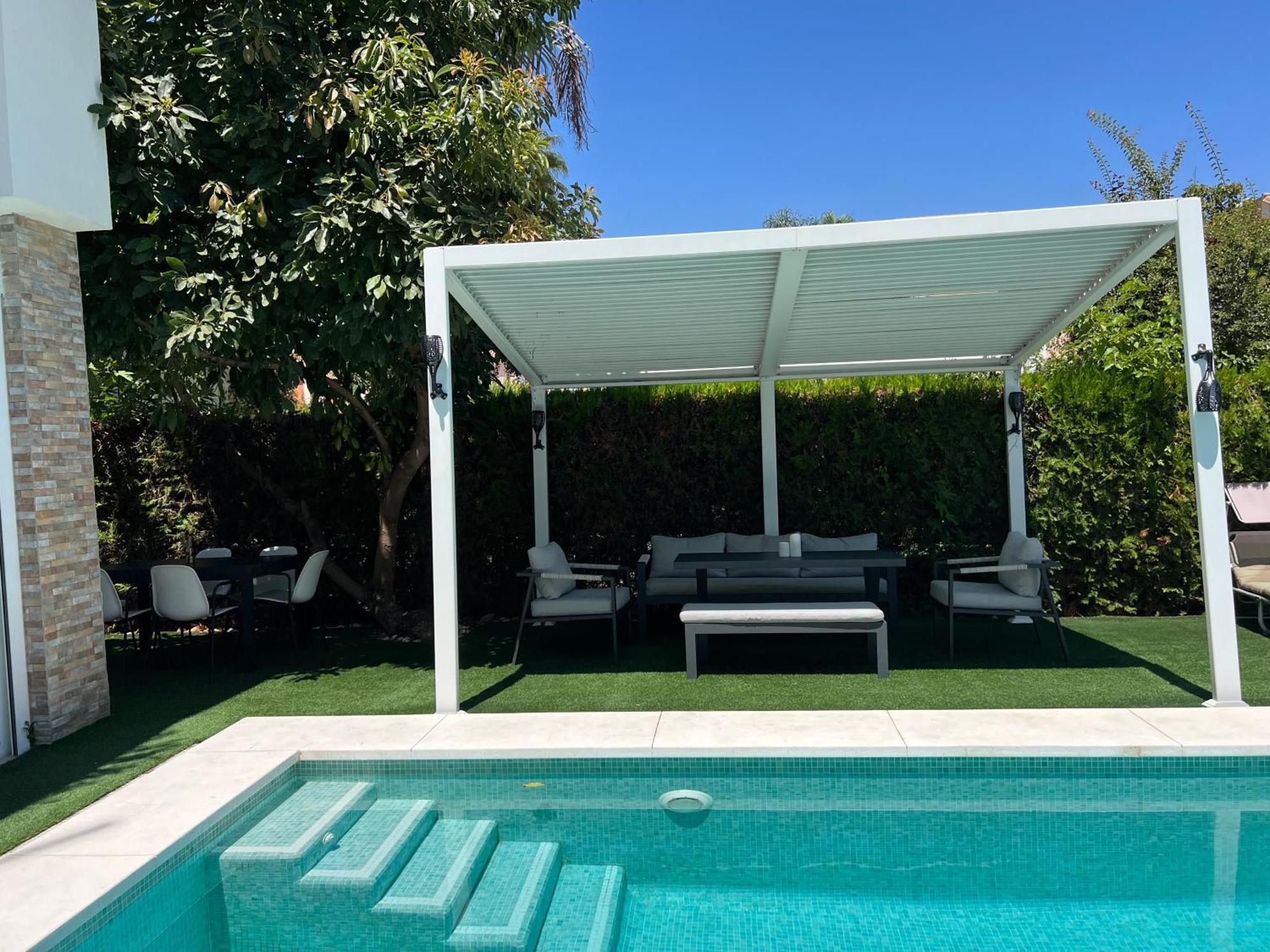 Villa Modern Beachside Townhouse W/ Private Pool *