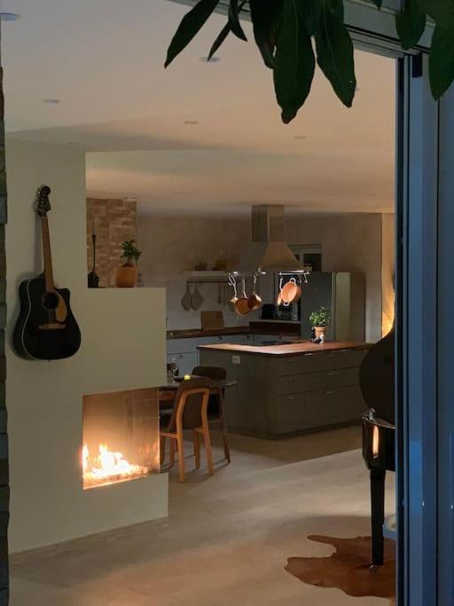 Modern Beachside Townhouse W/ Private Pool Villa Marbella